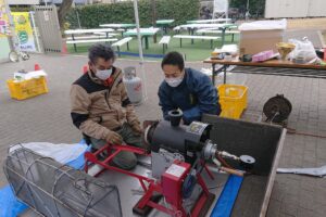 徳丸フェスタにてポン菓子作り