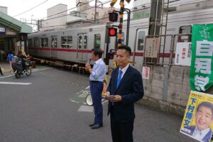 蓮沼東町会のリサイクル活動&下村代議士との街頭活動