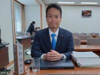 決算調査特別委員会での総括質問2日目