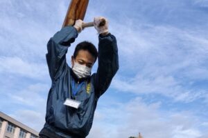 紅梅小学校の餅つき、おやじの会