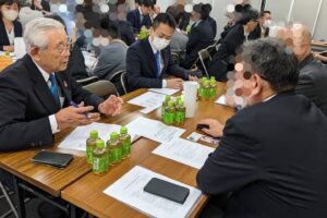 自民党板橋区議会議員団の各種団体からの要望をいただく会