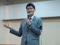 政策セミナーで朝日健太郎氏講演