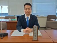 災害対策調査特別委員会に出席