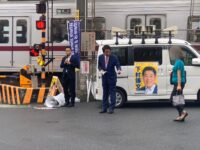 今朝は下村博文代議士とともに東武練馬駅北口