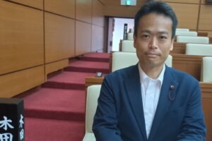 令和7年第2回定例会閉会