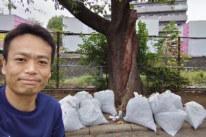 徳丸ニュースターの会、赤徳公園清掃活動