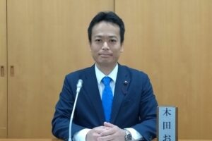 都市建設委員会で「ときわ台駅北口仮自転車駐車場の指定管理者の指定」の議案審査