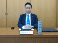 都市建設委員会