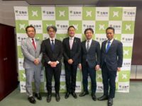 小紫雅史生駒市長と対談