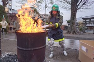 徳丸北野神社で「田遊び」の準備