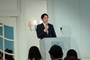 自民党区議会議員連絡協議会の全議員研修会