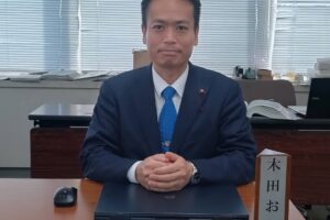 都市建設委員会