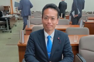 予算審査特別委員会での総括質問3日目