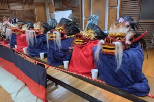 本日5/5(火・祝)14:00から徳丸北野神社にて「徳丸北野神社獅子舞」の奉納