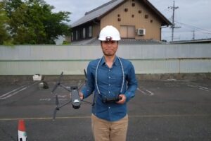 ドローン操縦士の資格取得に向けた基本飛行の修了審査に合格