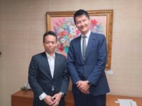 朝日健太郎参議院議員が板橋区議会自由民主党議員団を訪問